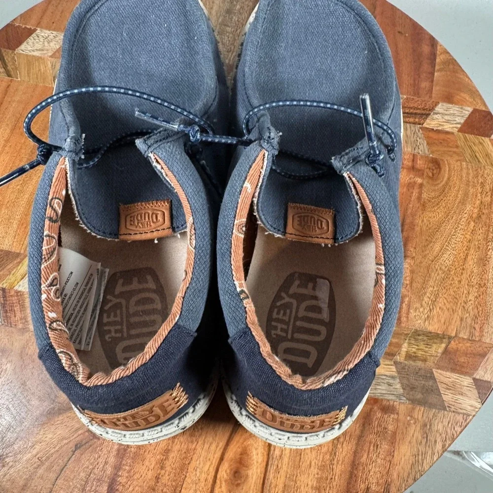 Hey Dude Wally Youth Washed Canvas Navy Blue Slip On Loafers 40567-410 Size 4Y